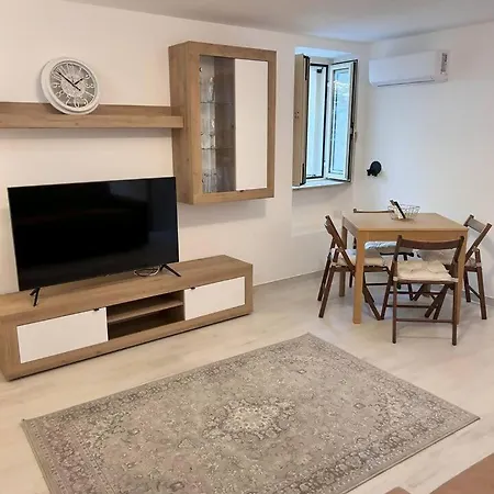 Casa Con Ampio Terrazzo - Casa Bea Διαμέρισμα
