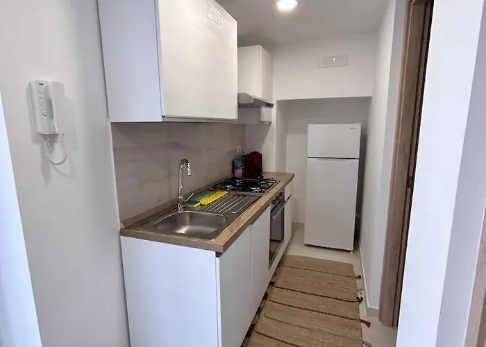 Casa Con Ampio Terrazzo - Casa Bea Gaeta